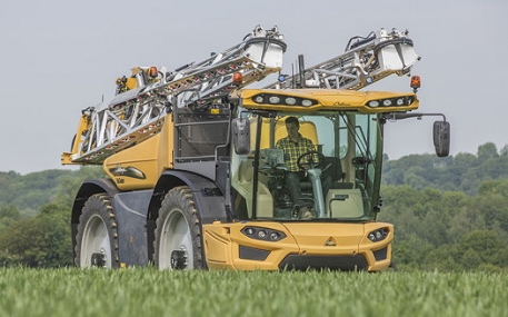 Challenger RG600D Series Rogator Self Propelled Sprayers